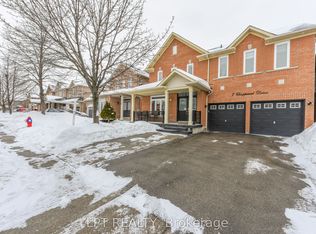7 Chapparal Dr, Brampton, ON L6R3C5