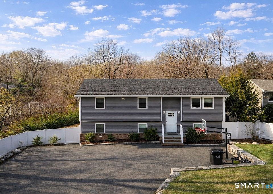 1st image of 26 Three Lakes Drive