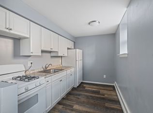 1714 Rhawn St #A4, Philadelphia, PA 19111