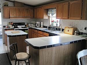 3rd image of 152 Davidson Dr