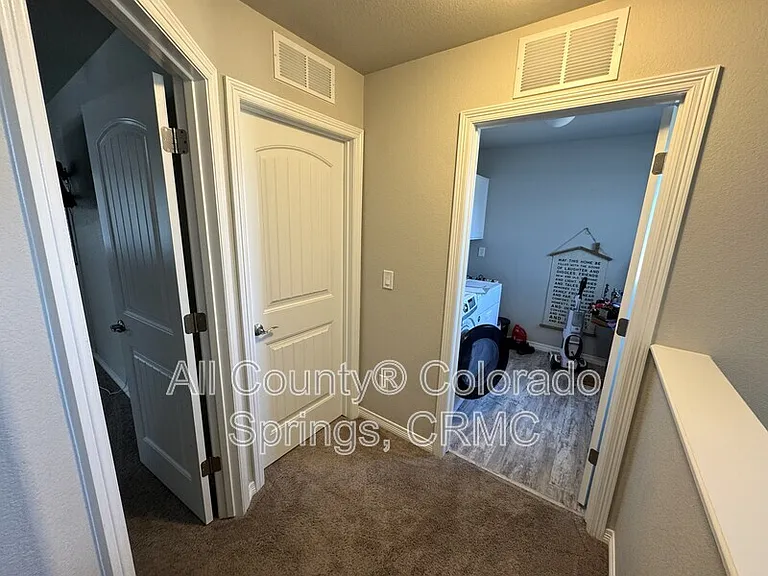 10451 Wrangell Cir — Photo 14