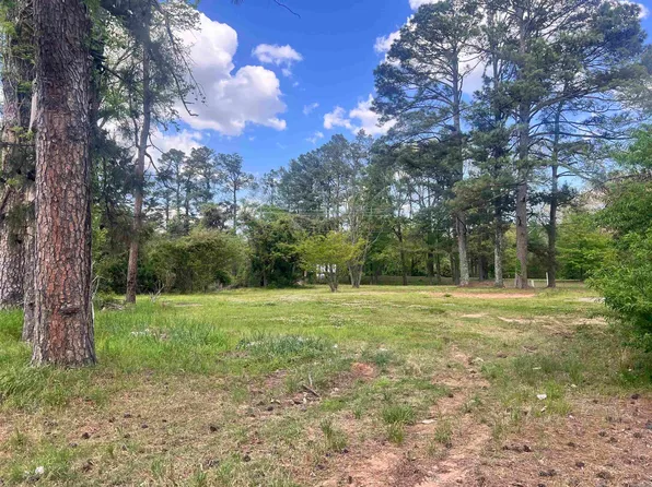 (undisclosed Address), Monticello, AR 71655