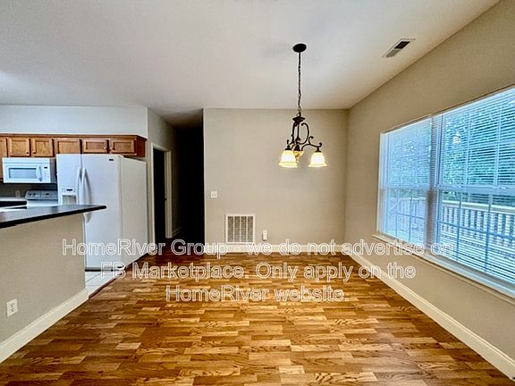4th image of 7317 Bushnell Ln