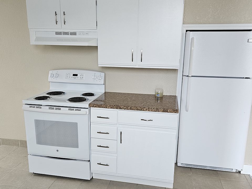 1st image of 110 S Fond Du Lac Ave #5