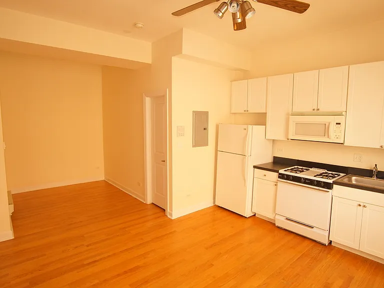 4715 N. Sheridan LLC — Photo 5
