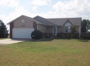 8707 S 263rd St W, Viola, KS 67149