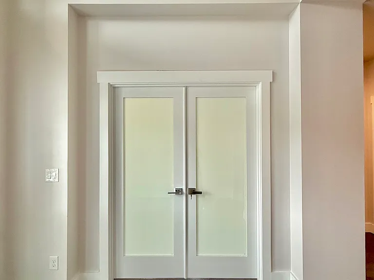 11512 Arrowhead Dr — Photo 3