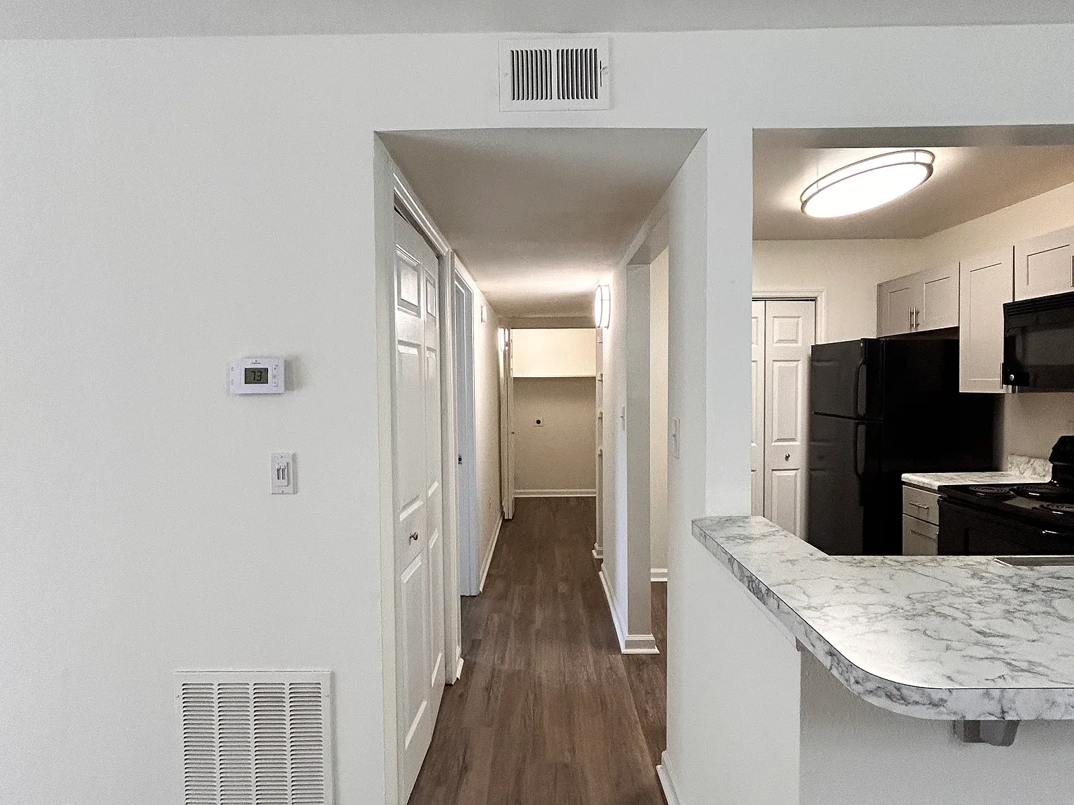 1 bed, 790 sqft, $1,370 — Photo 1