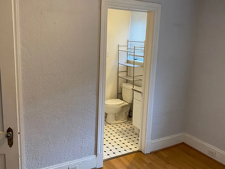 208 N Nansemond St — Photo 23