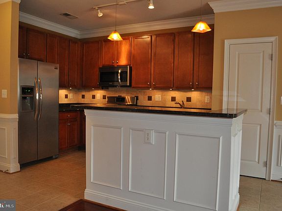 3rd image of 2655 Prosperity Ave APT 122
