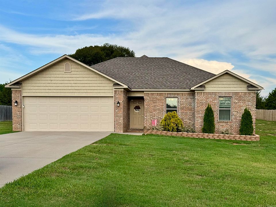 1st image of 134 Greg Sneed Dr