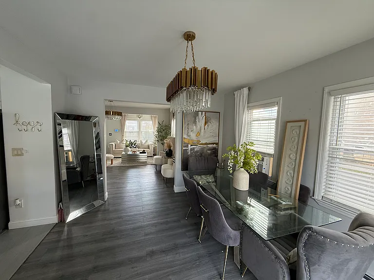 528 Harrison Ave #1 — Photo 9
