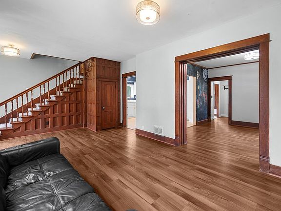 2nd image of 403 S 2nd St