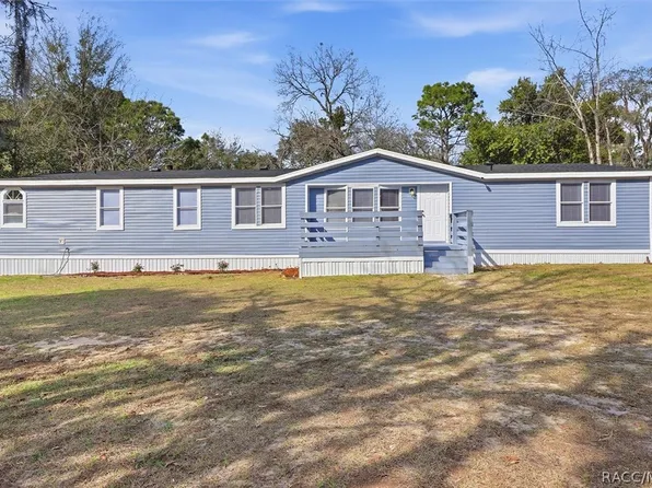 6915 W Arlington Pl, Homosassa, FL 34448