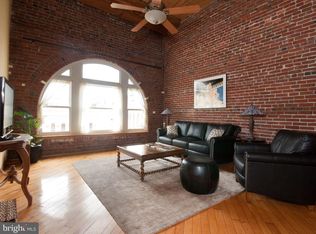 122-24 Chestnut St #500, Philadelphia, PA 19106