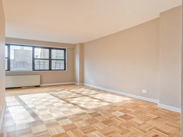 305 East 86th Street image 1 of 14