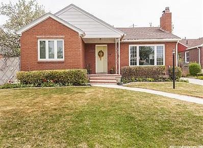 1st image of 2737 S Grandview Cir
