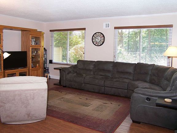 4th image of 203 Springmeadow Dr Unit N