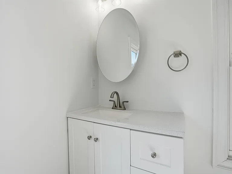 361 N Main St — Photo 18