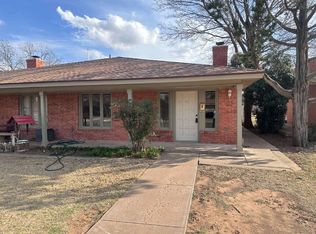 2217 33rd St #B, Lubbock, TX 79411