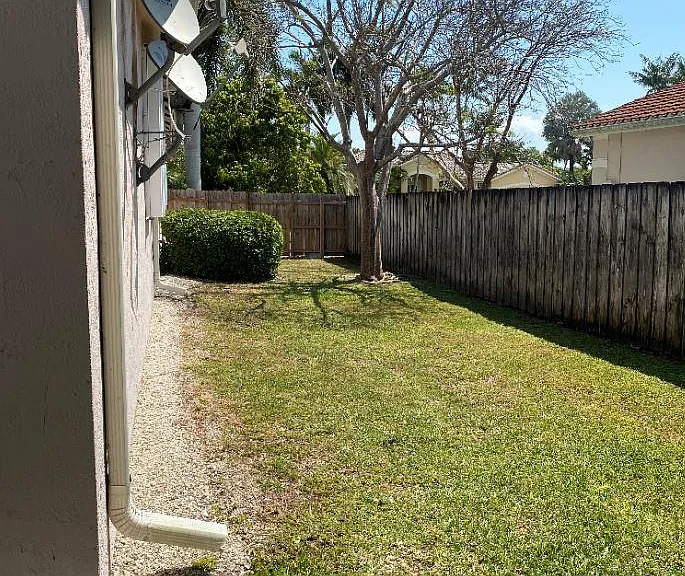yard side south