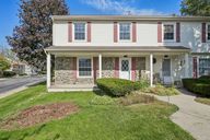 Park Place Dr-S1110-001.jpg