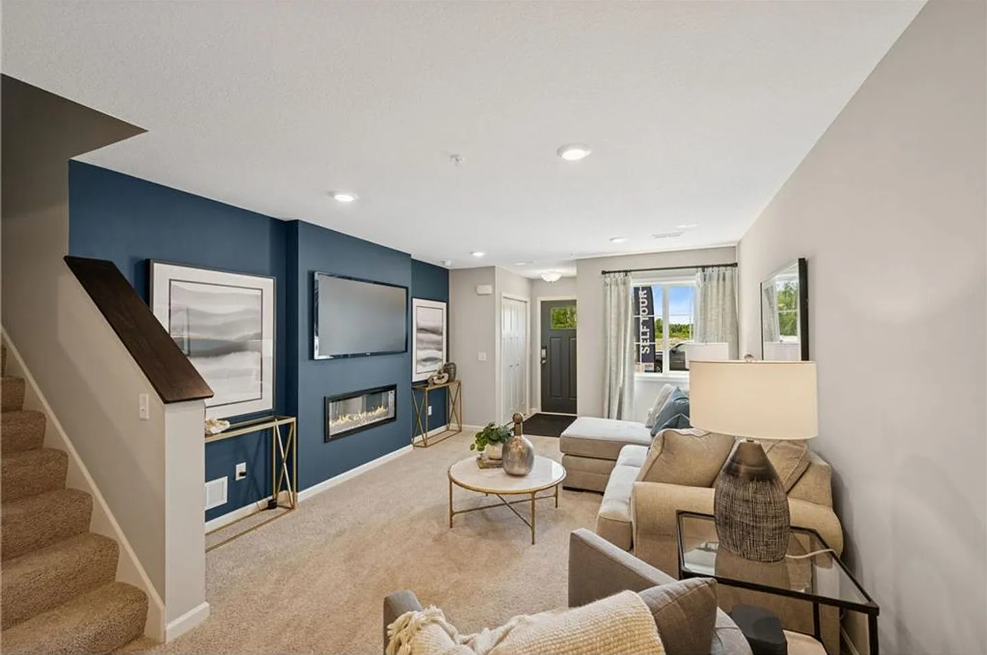 New Construction! Brand New Unit! In our Preserve of Montrose Community. — Photo 2