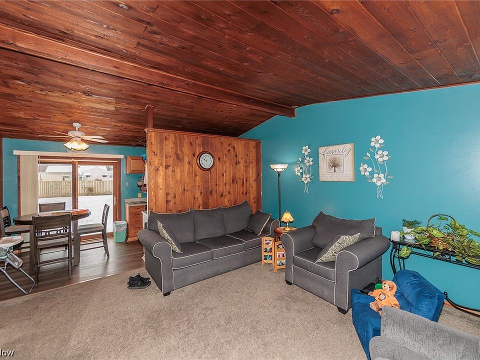 936 Sherwood Dr, Elyria, OH 44035 Zillow