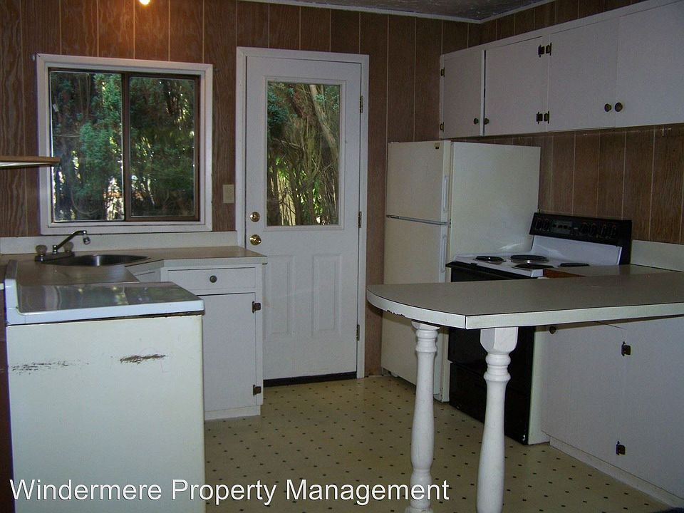 2nd image of 5041 Alder St