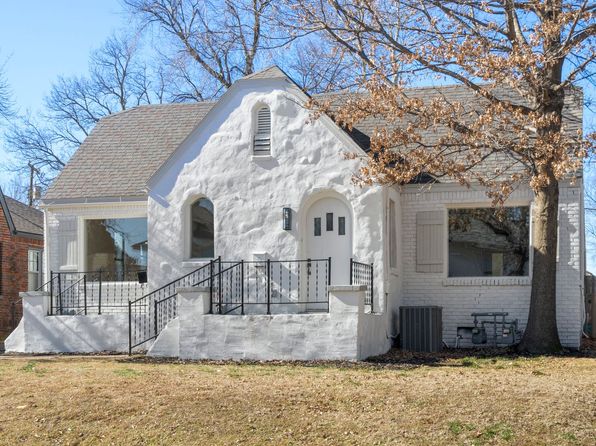 1338 S Florence Ave
