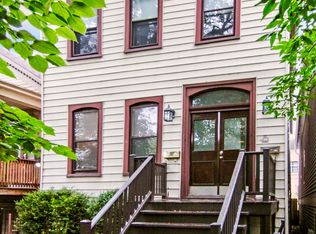 3120 N Southport Ave, Chicago, IL 60657