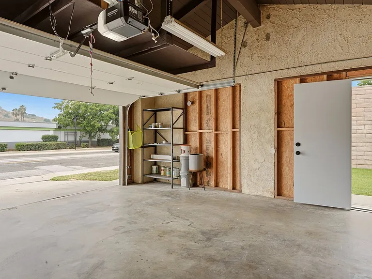 725 Palomares Ave — Photo 30