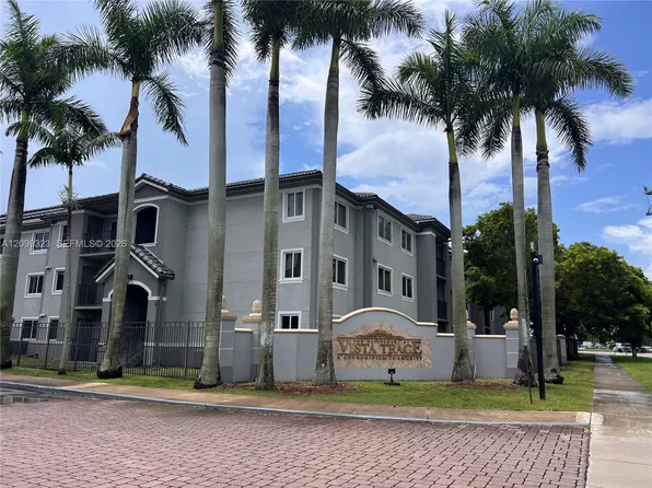 15400 SW 284th St #1211, Homestead, FL 33033