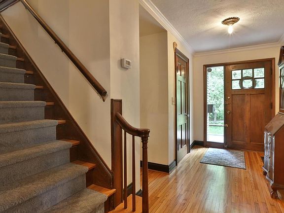 5th image of 197 Riverview Park Dr