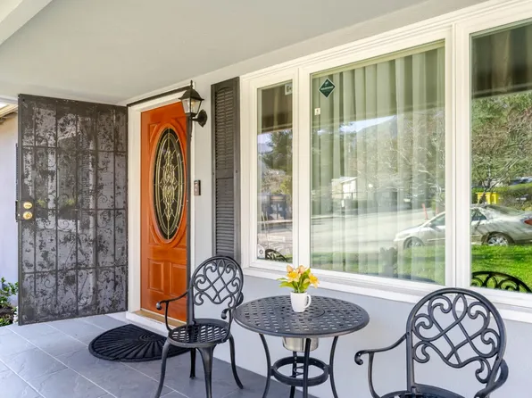 3302 Paraiso Way, Glendale, CA 91214