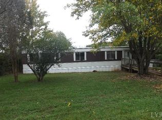 1472 Suburban Rd, Lynchburg, VA 24501