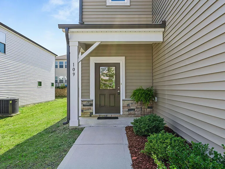 Home Entrance with a beautiful landscape