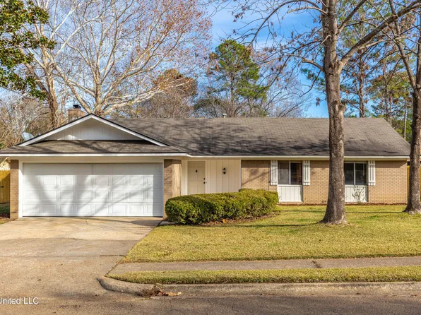 803 Longwood Pl, Clinton, MS 39056