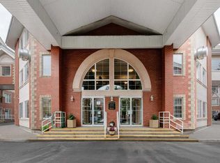 223 S Tuscany Springs Blvd NW #372, Calgary, AB T3L2M2