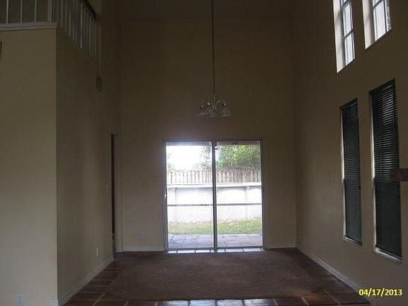 4th image of 1541 SE Coply St