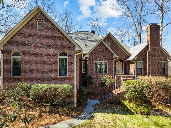 411 Major Run, Cramerton, NC 28032