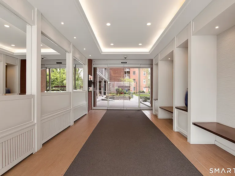 700 Summer St #7G — Photo 3