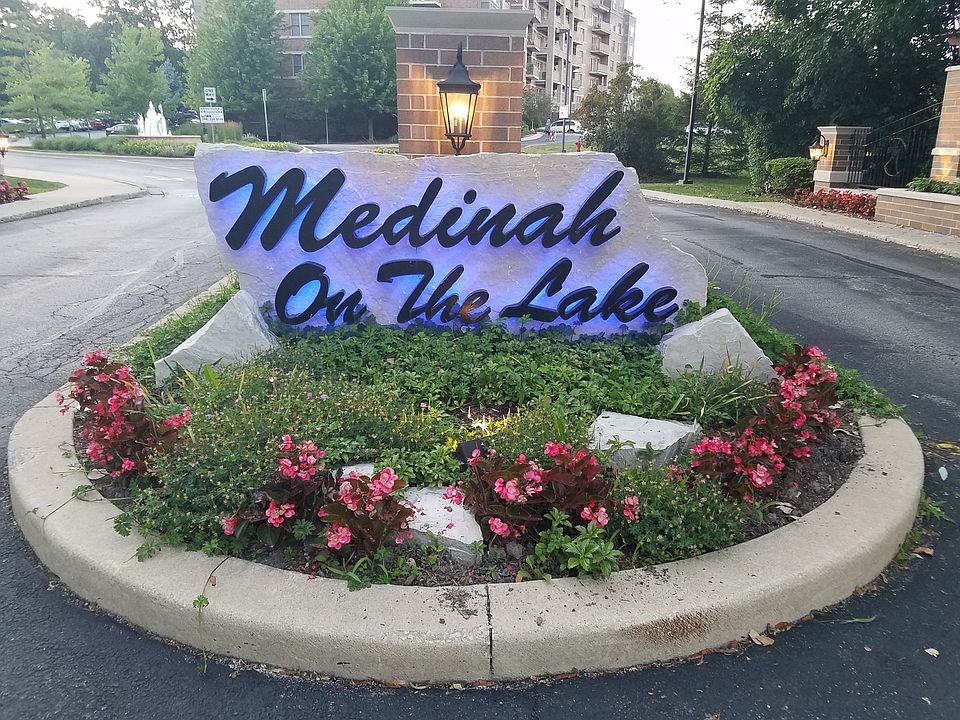 1st image of 125 Lakeview Dr Unit 710