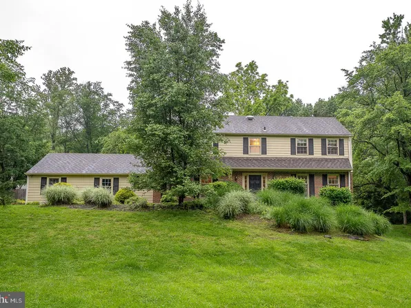 849 Milmar Rd, Newtown Square, PA 19073