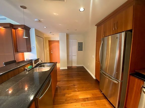 5th image of 90 George St #507