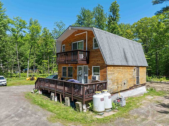 3rd image of 82 Sawyer Lake Road