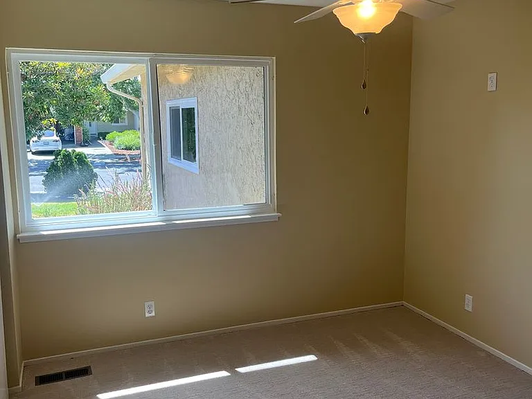1080 Maraschino Dr — Photo 18