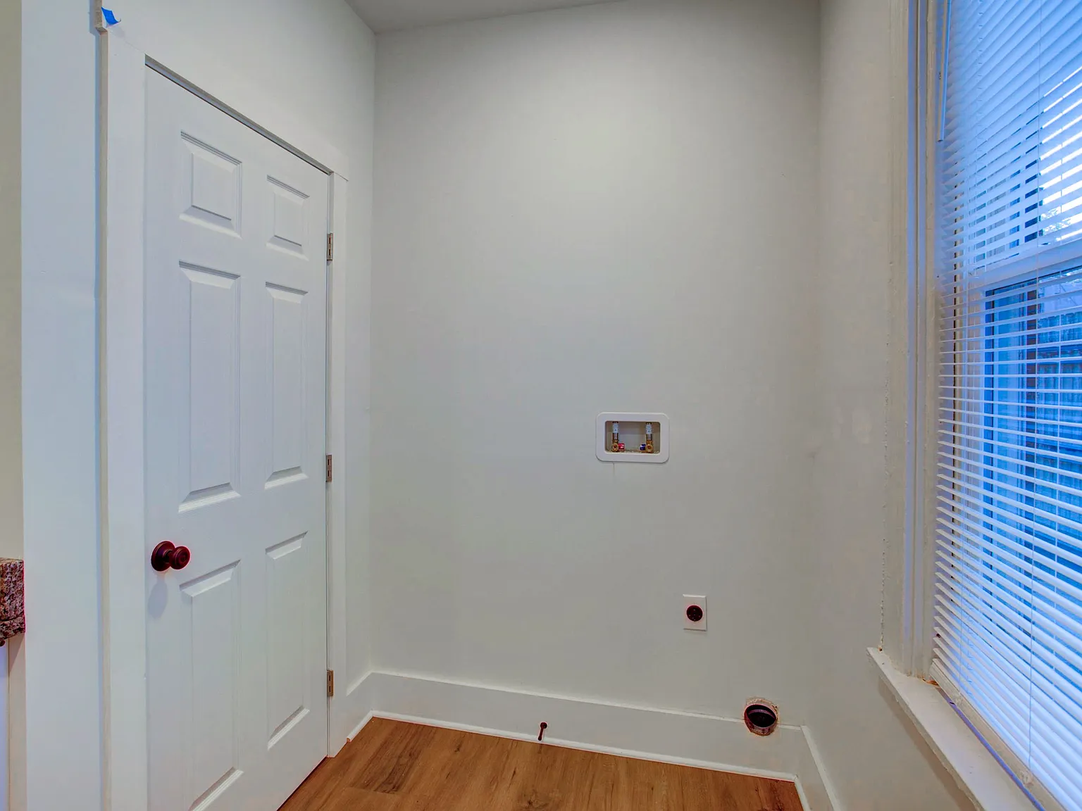 649 St Joseph st — Photo 3
