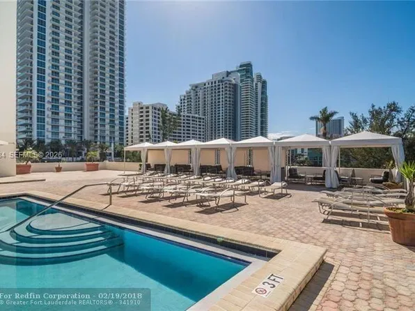 3000 S Ocean Dr, Hollywood, FL
