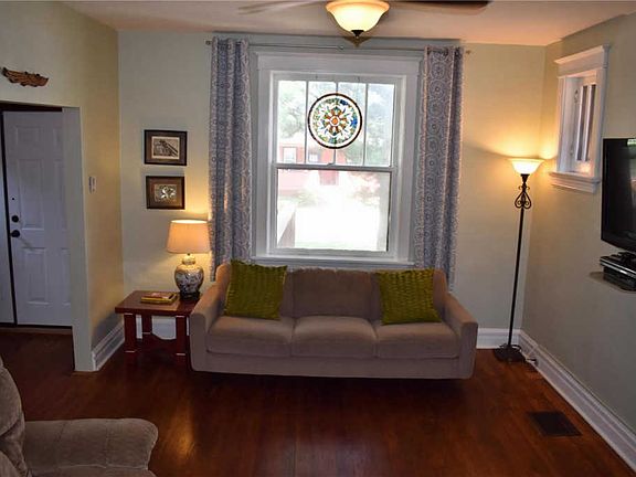 4th image of 4946 Seibert Ave